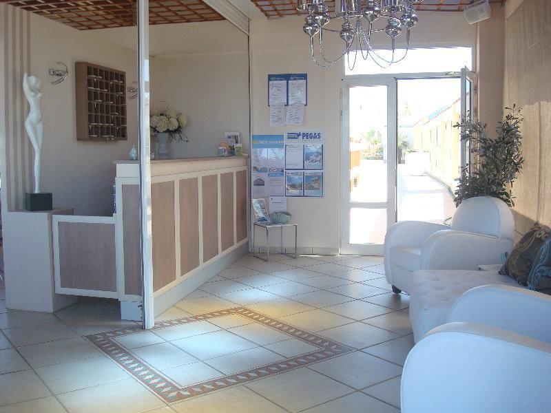 Kasapakis Hotel & Apartments Херсониссос Экстерьер фото